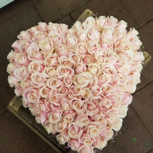 Rouwarrangement Hart Roze Rozen